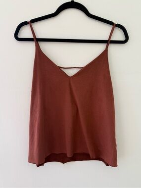 Women's Rust Red Sleeveless V-Neck Cami Top